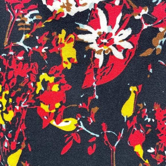 LuLaRoe Perfect T Size XXS Swing Shirt Flirty NWT New Black Red Yellow Tee - Picture 6 of 8